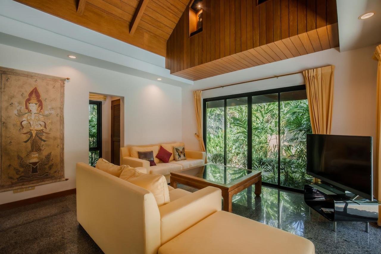 Solas Pool Villa In Nai Harn Rawai Exterior photo